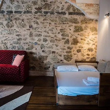 Jason'S Stone House Apartment Agios Matthaios  Exterior photo